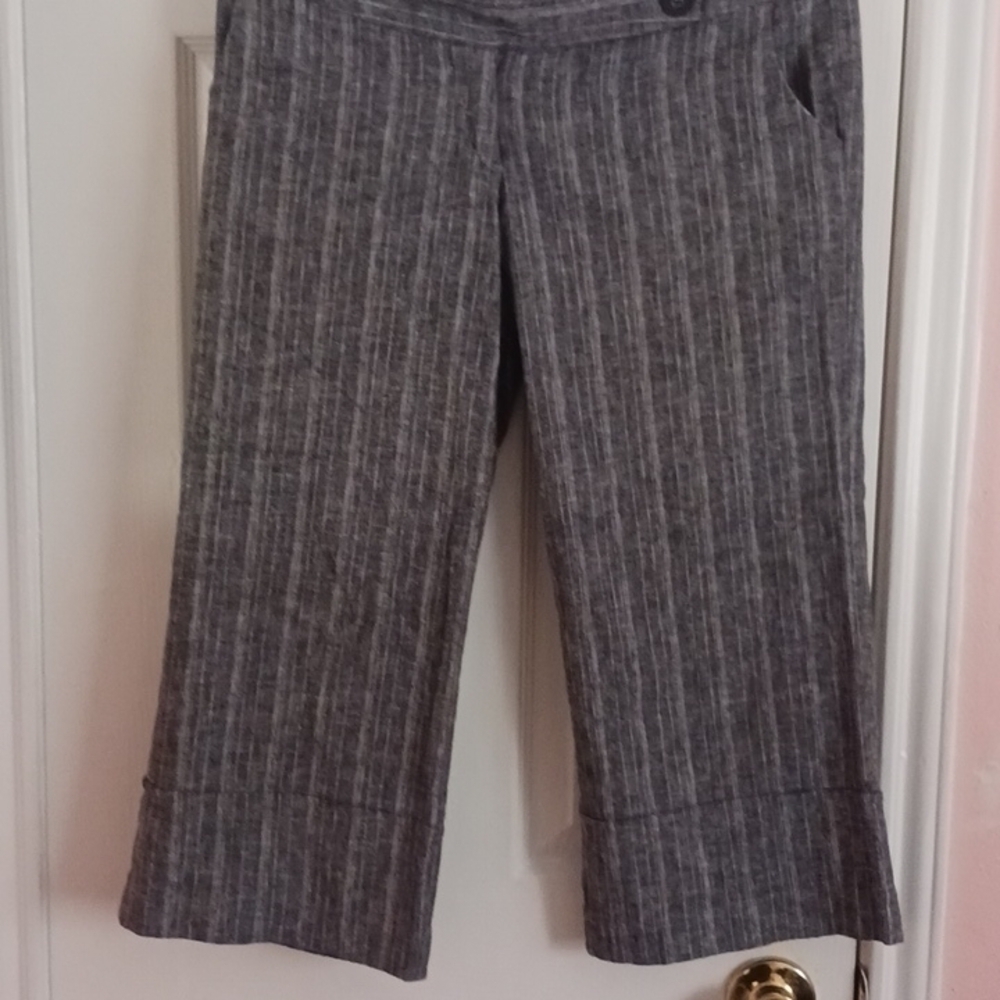 MYMICHELLE GRAY PINSTRIPED CROPPED WIDE LEG PANT